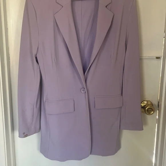 TURN HEADS IN THIS GORGEOUS FLORAL LACE SHEATH DRESS: Size 12 w/ matching jacket - Picture 5 of 6